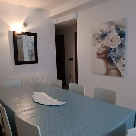 Disfrutar De La Playa Apartman *